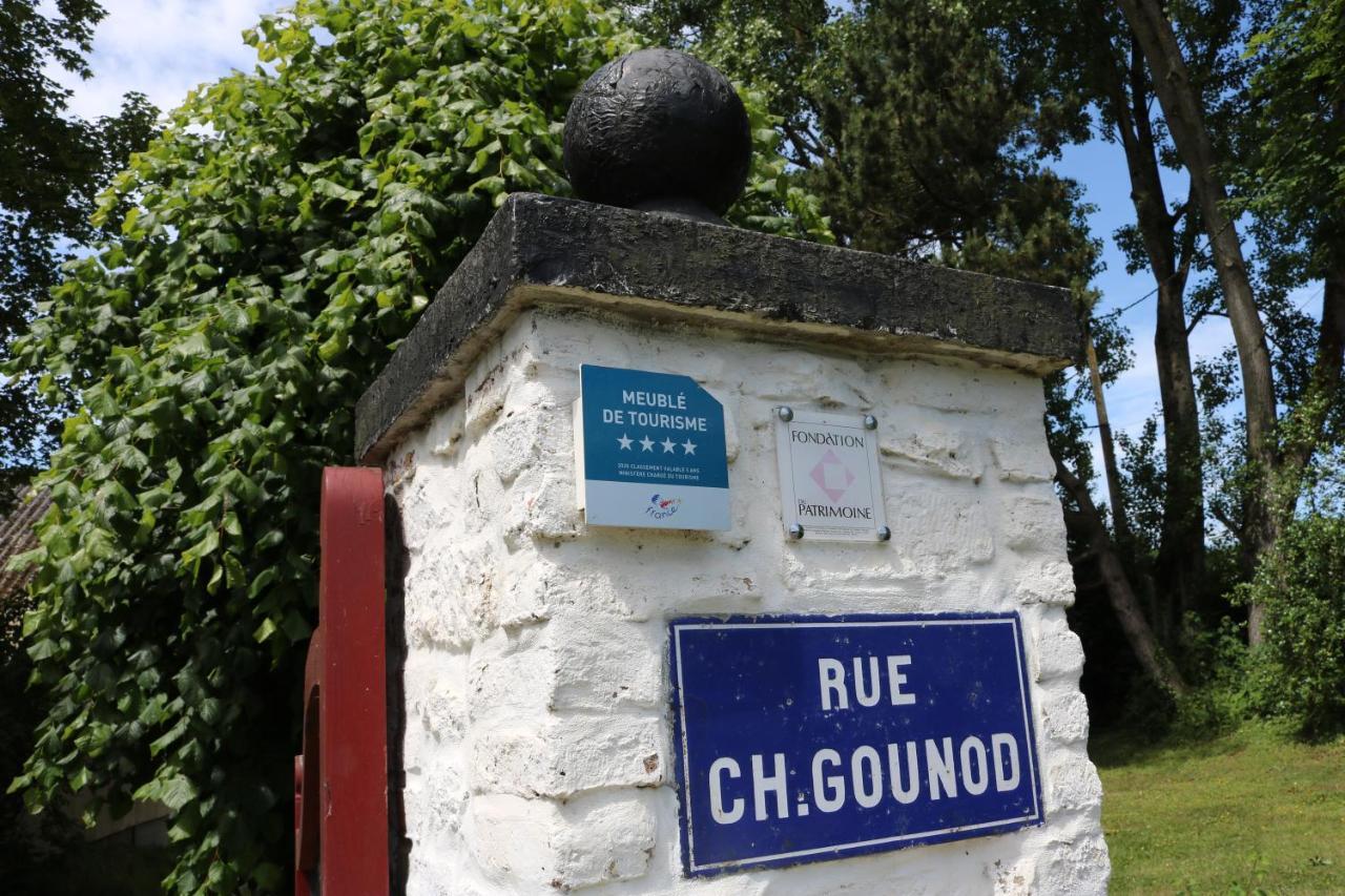 Ferme De La Chapelle, Entre Terre Et